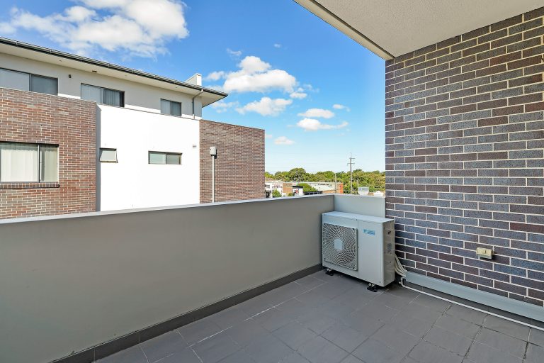 42/553 New Canterbury Road Dulwich Hill , NSW 2203 AUS