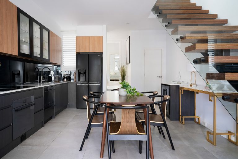 12a Burns Street Petersham , NSW 2049 AUS