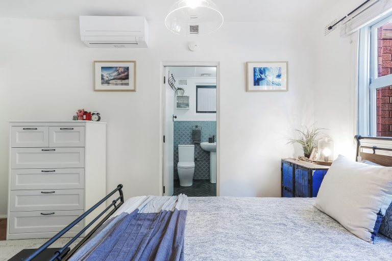 3/83 Newington Road Marrickville , NSW 2204 AUS