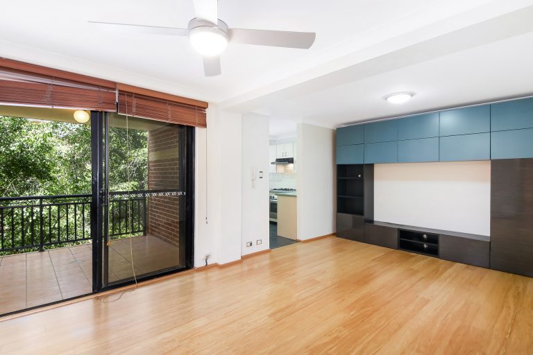 40/3 Williams Parade Dulwich Hill , NSW 2203 AUS