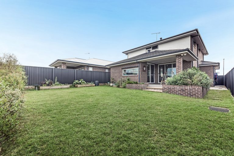 5 Callisto Street Riverstone , NSW 2765 AUS