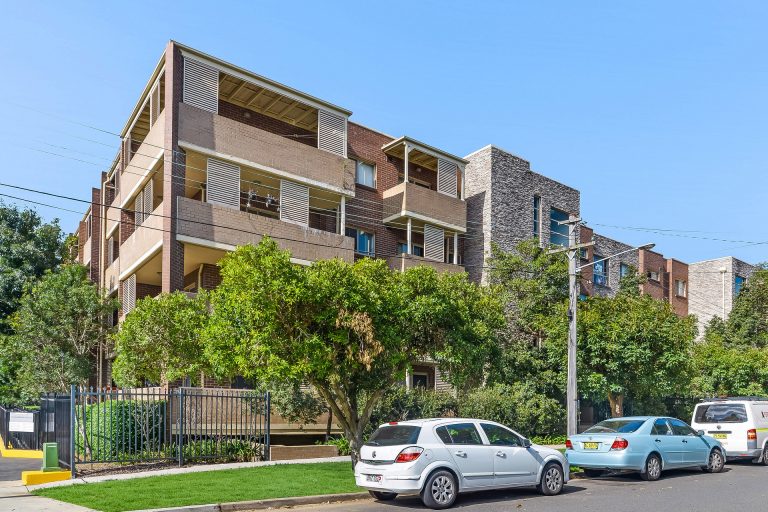 46/11-19 Mandemar Avenue Homebush West , NSW 2140 AUS