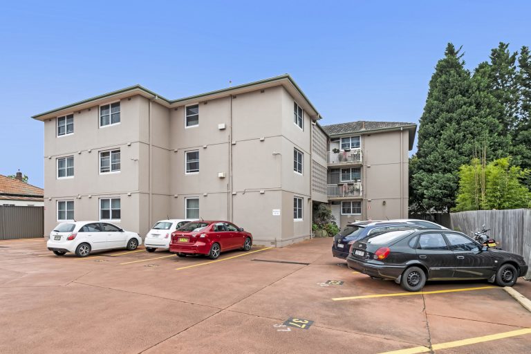 25/2-4 Wrights Avenue Marrickville , NSW 2204 AUS