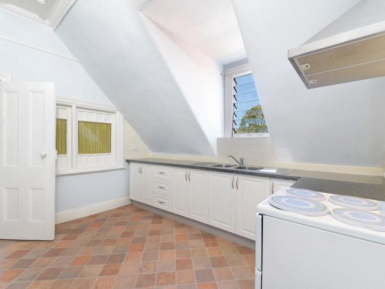 1/10 Barnsbury Grove Dulwich Hill , NSW 2203 AUS