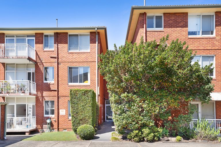 25/156-158 Homer Street Earlwood , NSW 2206 AUS