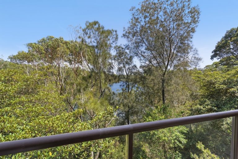 7/315-317 Burns Bay Road Lane Cove , NSW 2066 AUS