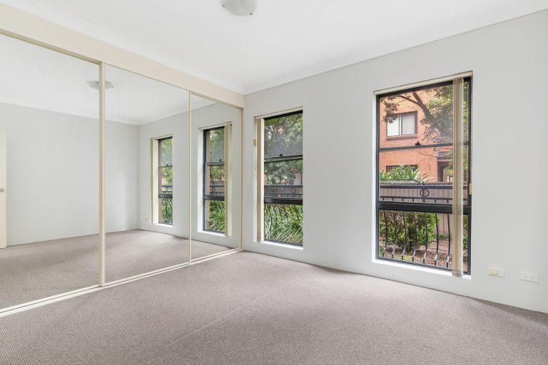 2/6-8 Bowns Road Kogarah , NSW 2217 AUS
