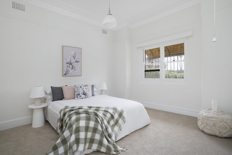 69 Ewart Street Dulwich Hill , NSW 2203 AUS