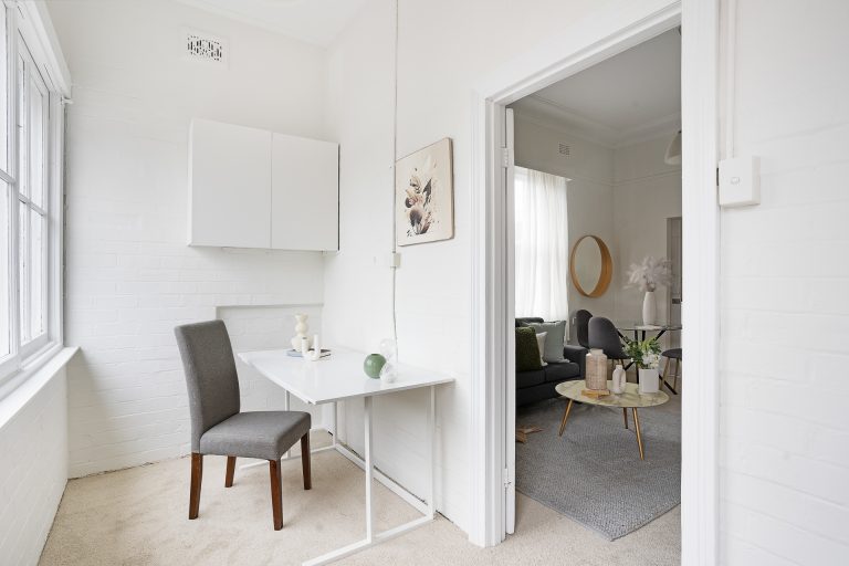 69 Ewart Street Dulwich Hill , NSW 2203 AUS