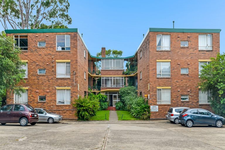 14/18A Ewart Street Marrickville , NSW 2204 AUS