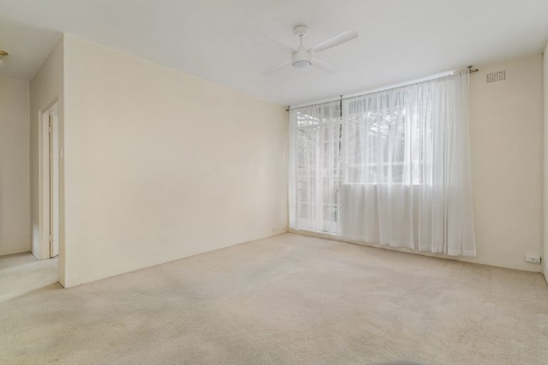 14/18A Ewart Street Marrickville , NSW 2204 AUS