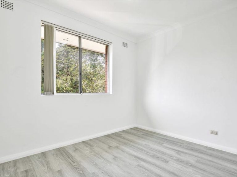 9/14 Willeroo Street Lakemba , NSW 2195 AUS