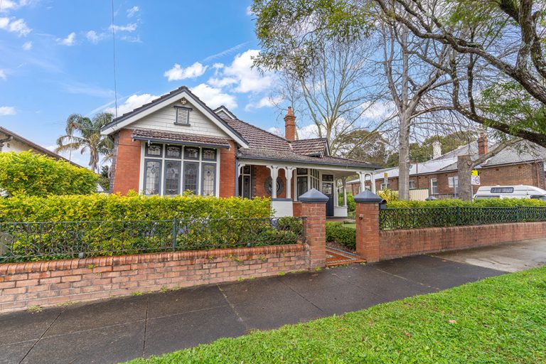 25 Herbert Street Dulwich Hill , NSW 2203 AUS