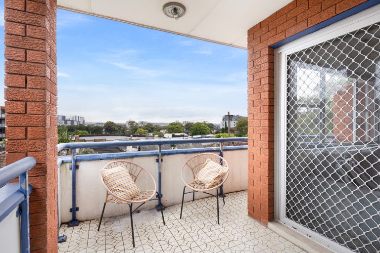 8/8-10 Queen Street Arncliffe , NSW 2205 AUS