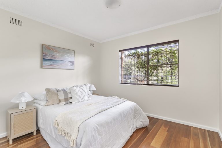 1/5 London Street Enmore , NSW 2042 AUS