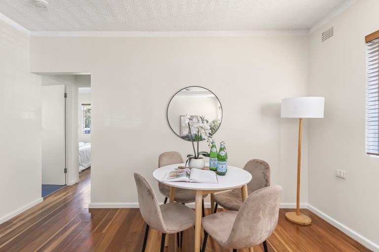 1/5 London Street Enmore , NSW 2042 AUS