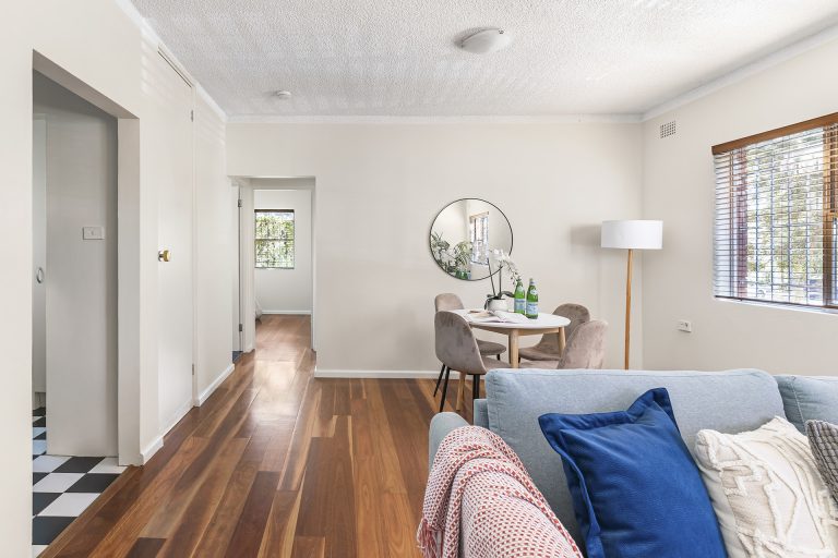 1/5 London Street Enmore , NSW 2042 AUS