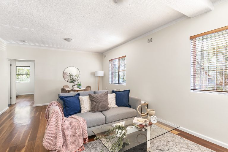 1/5 London Street Enmore , NSW 2042 AUS