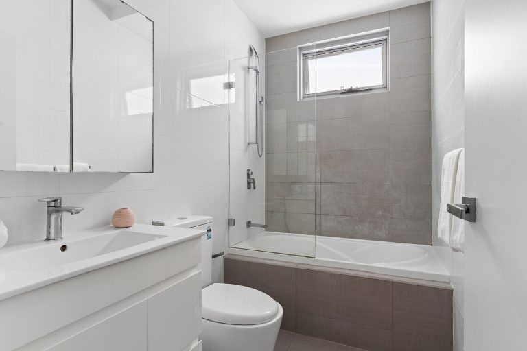 6/37 Cornelia Street Wiley Park , NSW 2195 AUS