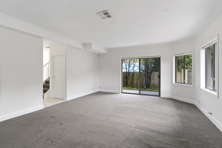 1/171-177 Moorefields Road Roselands , NSW 2196 AUS