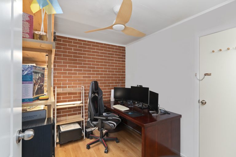 4/84-86 William Street Earlwood , NSW 2206 AUS