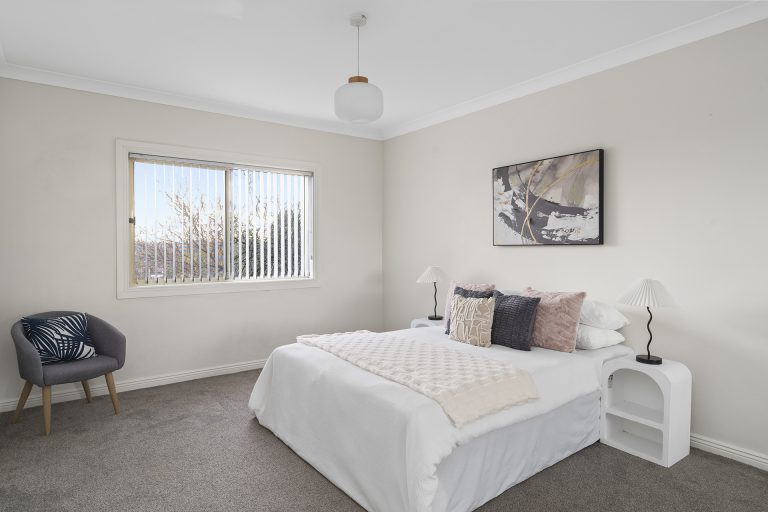 4/84-86 William Street Earlwood , NSW 2206 AUS