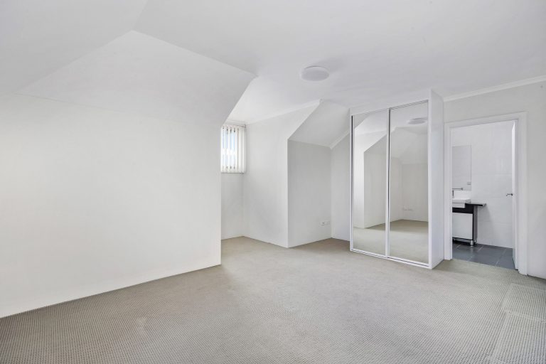 64/115-117 Constitution Road Dulwich Hill , NSW 2203 AUS
