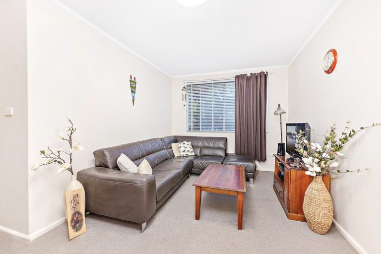 7/8 Curt Street Ashfield , NSW 2131 AUS