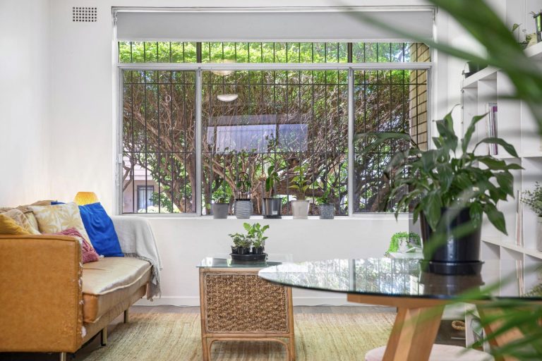 2/2 Avona Avenue Glebe , NSW 2037 AUS