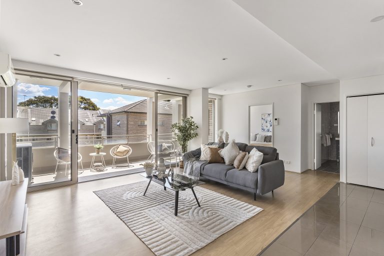 15/49-53 Vermont Street Sutherland , NSW 2232 AUS